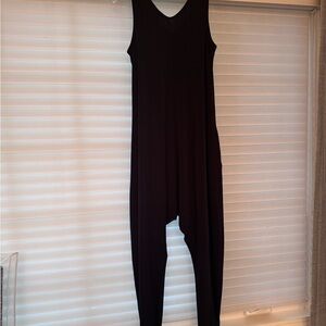 Attitudes by Renee Black Harem sleeveless jumpsuit s